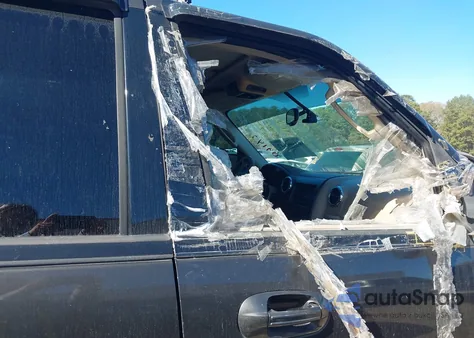 2005 Ford Expedition Eddie Bauer/King Ranch из США, поврежденный, VIN 1FMFU17545LA63349